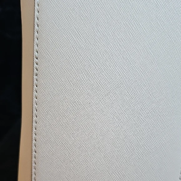 Kate Spade LIMITED EDITION Cream Satchel Bag With Crossbody Strap - Picture 15 of 16